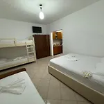 Uzeiri's Casa de Férias *