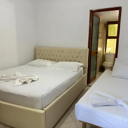 Holiday home Uzeiri's Borsh