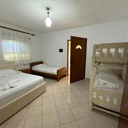 Holiday home Uzeiri's *