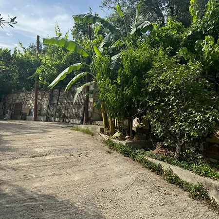 Holiday home Uzeiri's