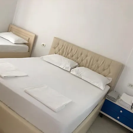Uzeiri's Tatil Evi